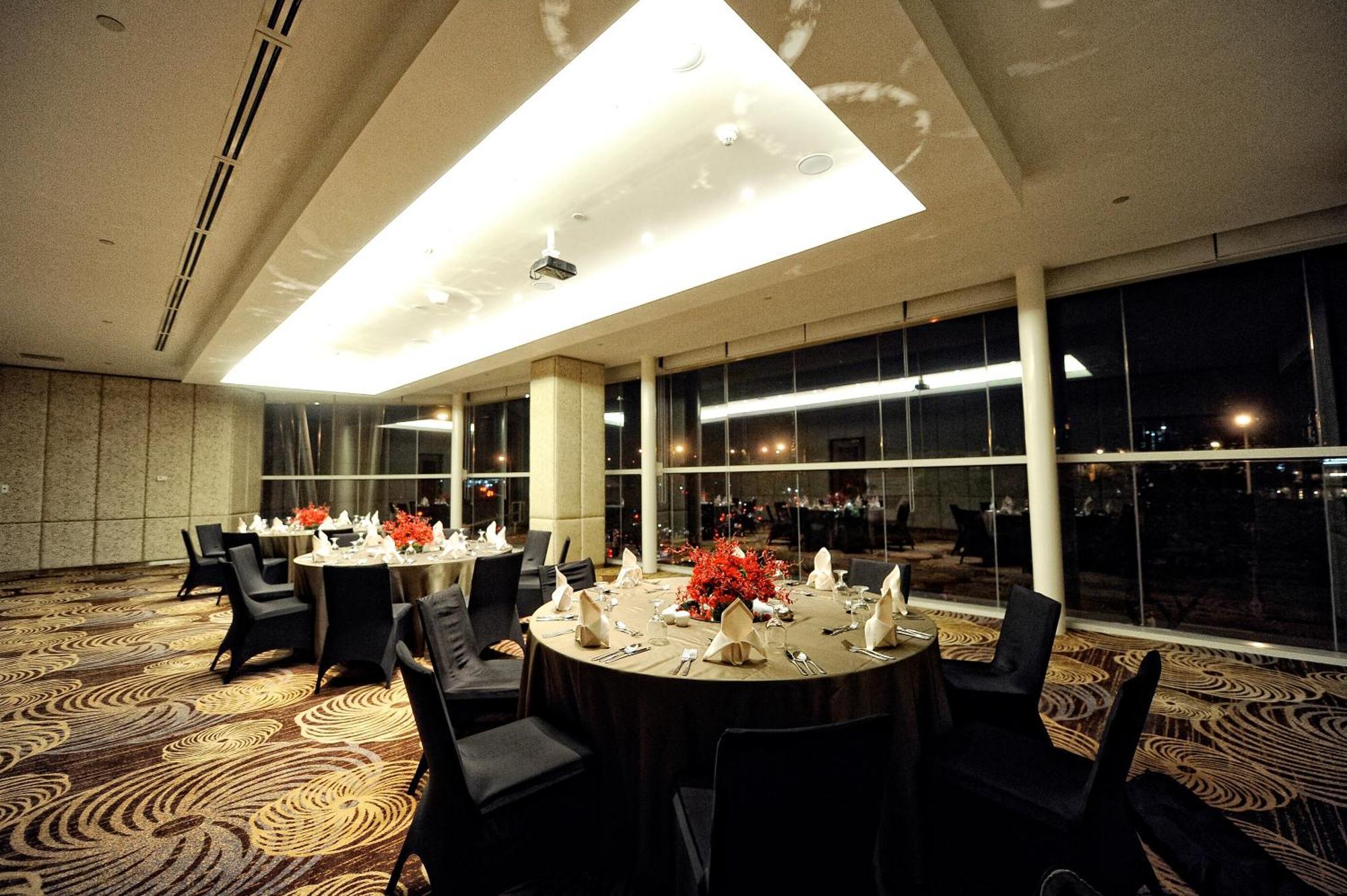 Acacia Hotel Manila Muntinlupa City Luaran gambar